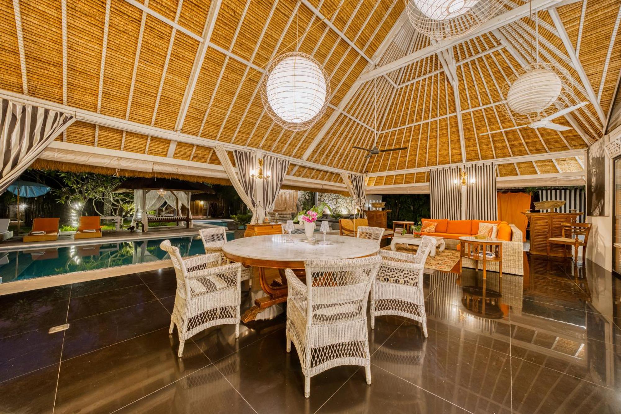 Villa Kalis, 10 Bedroom Family And Group Villa Семиняк Екстериор снимка