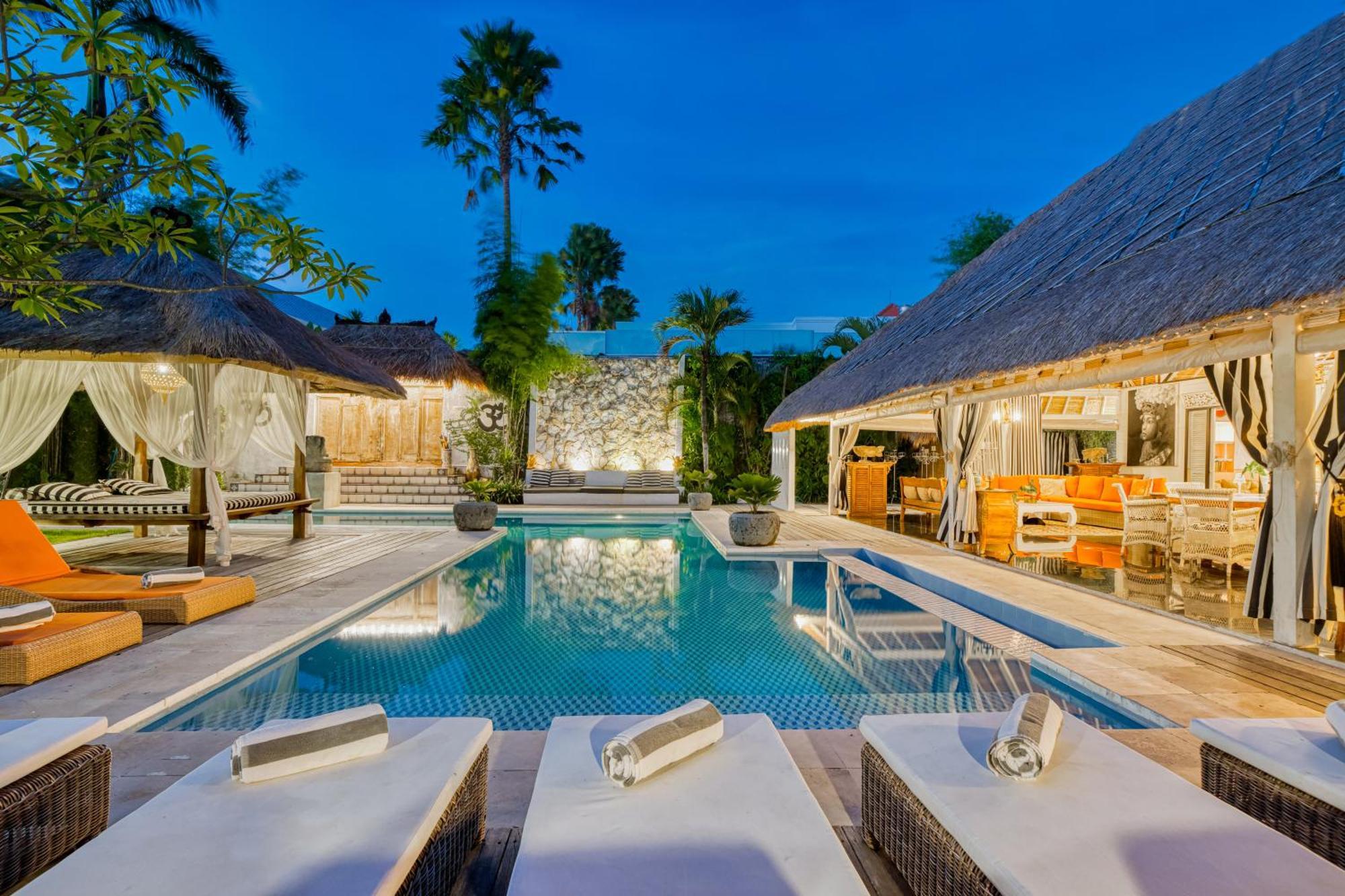 Villa Kalis, 10 Bedroom Family And Group Villa Семиняк Екстериор снимка